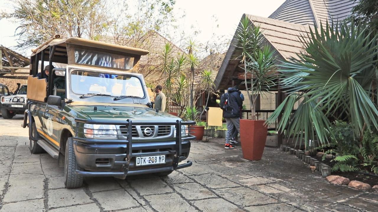 Grand Kruger Lodge And Spa Marloth Park Esterno foto