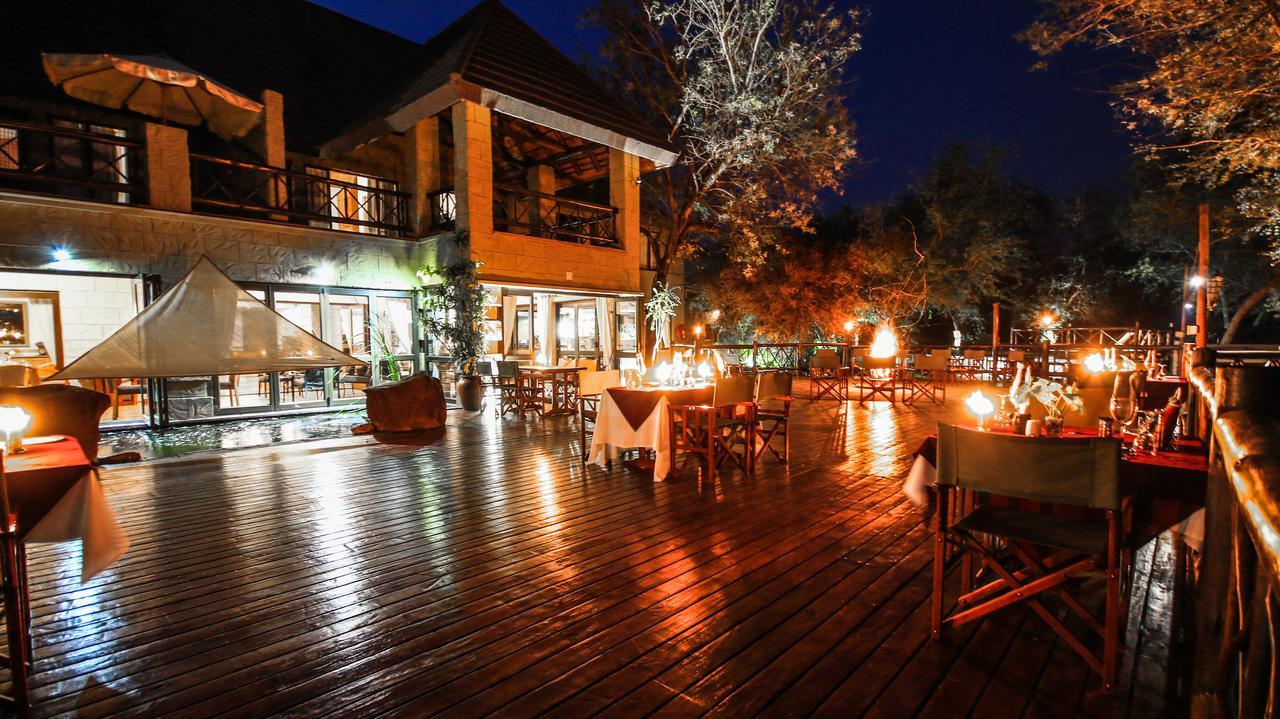 Grand Kruger Lodge And Spa Marloth Park Esterno foto